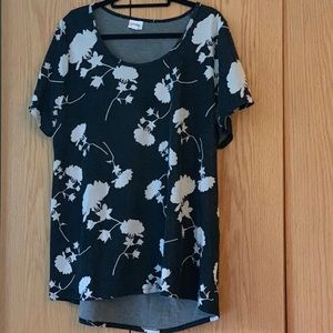 Lularoe perfect T